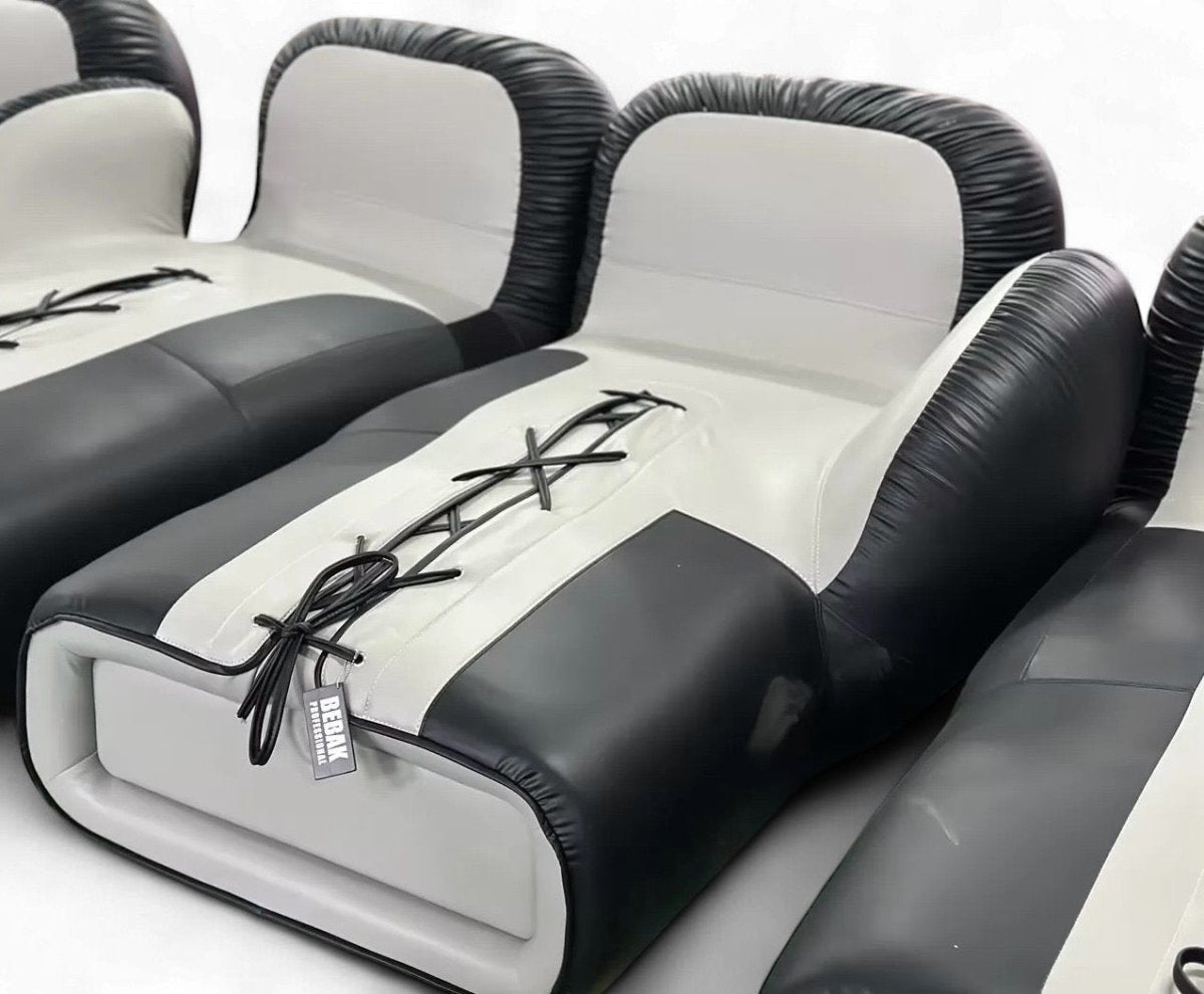 BEBAK Boxing Glove Sofa – Lounge-Sitz in Form eines Boxhandschuhes
