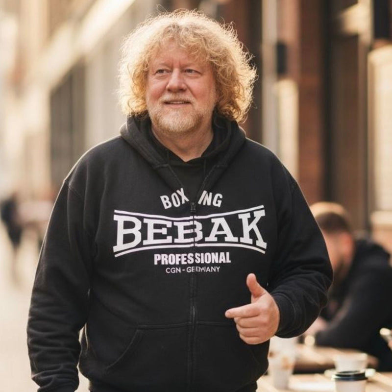 <p><strong>Bekleidung</strong></p>